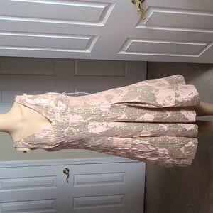 Aidan Mattox Sleeveless Dress  👗 😍 ✨